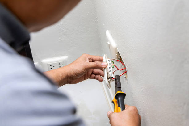 Best Emergency Electrical Repair  in Endicott, NY